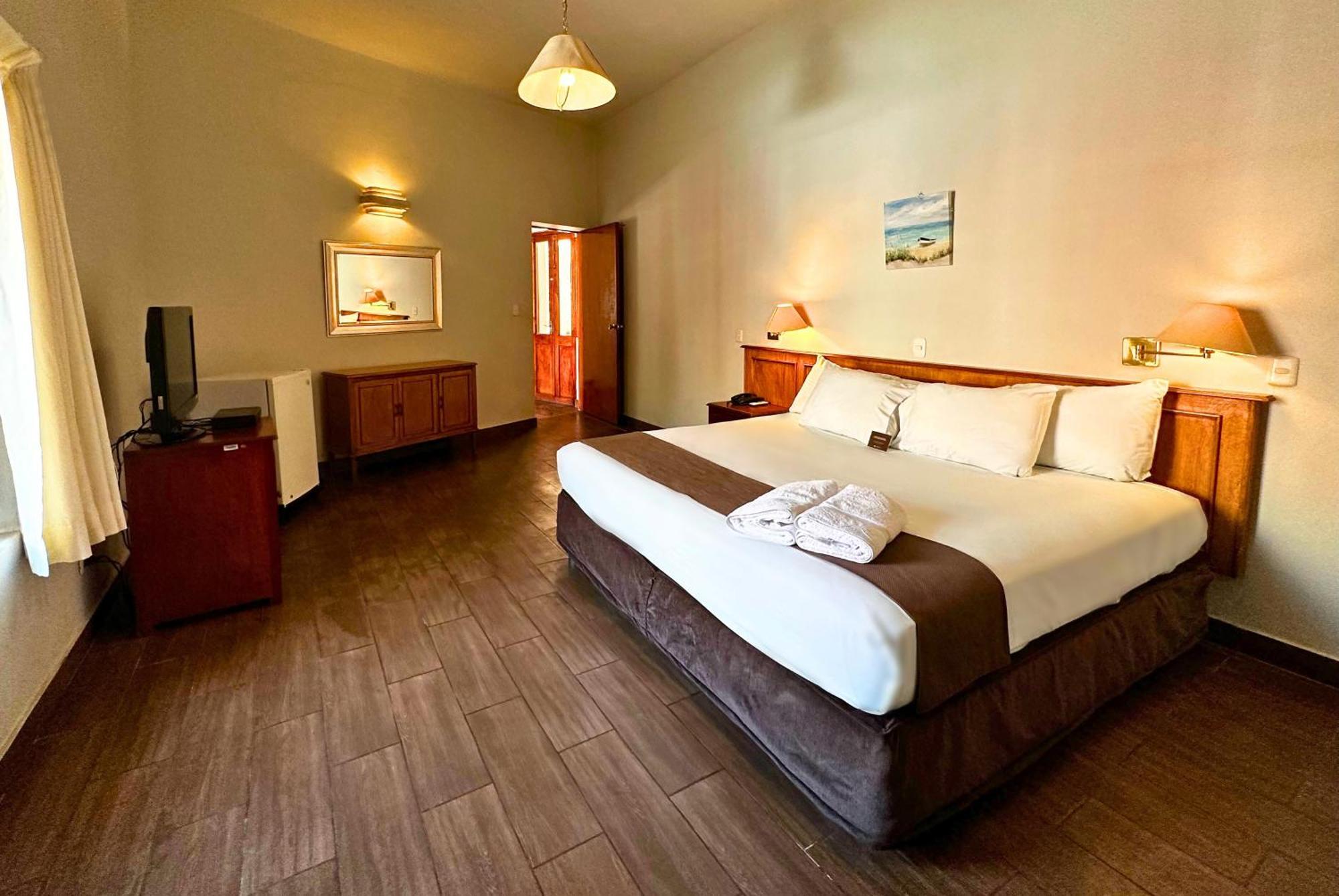 Dm Hoteles Mossone - อิกา ภายนอก รูปภาพ