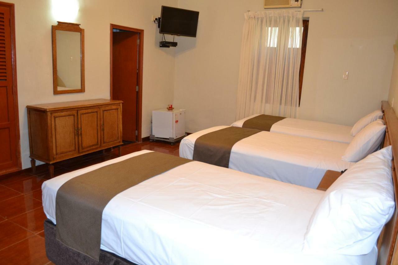 Dm Hoteles Mossone - อิกา ภายนอก รูปภาพ
